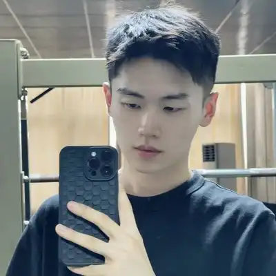 邓杰佑